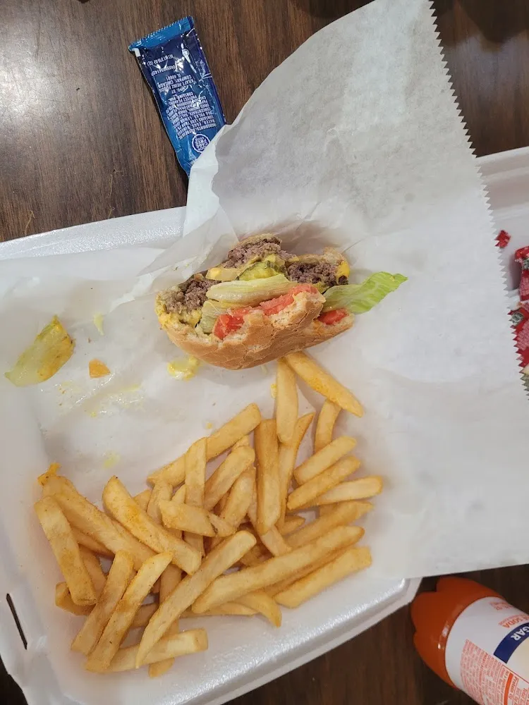 Cheeseburger and Fries